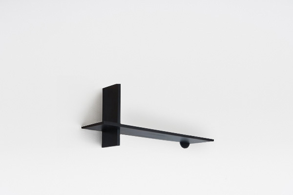 Crosset shelf